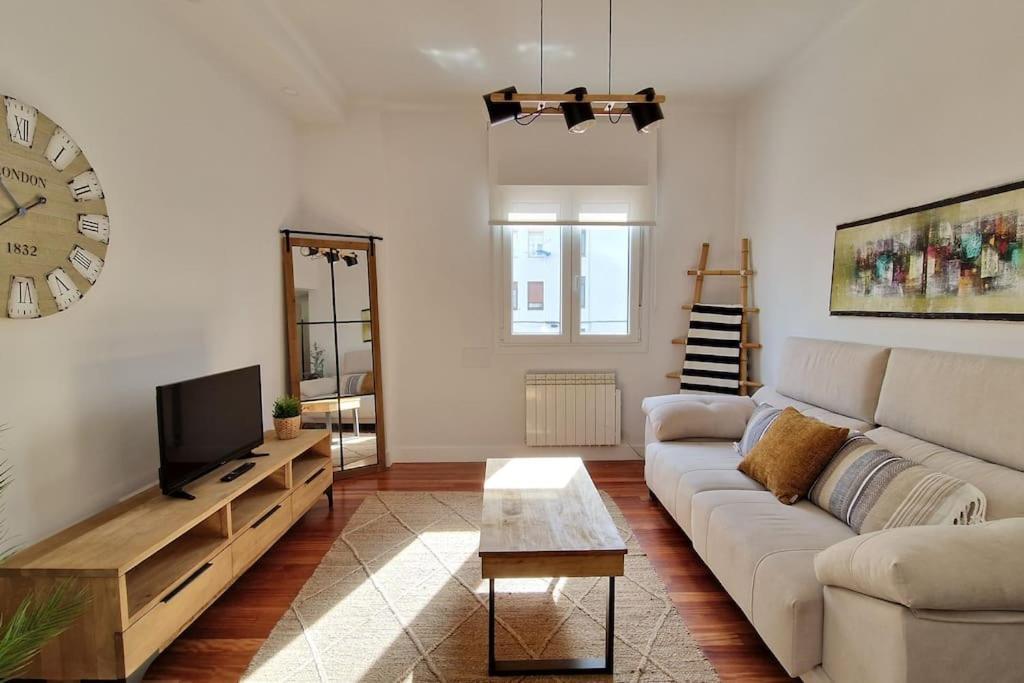 Cozy Apartment In The City Center By Aloha Bilbao Exterior photo
